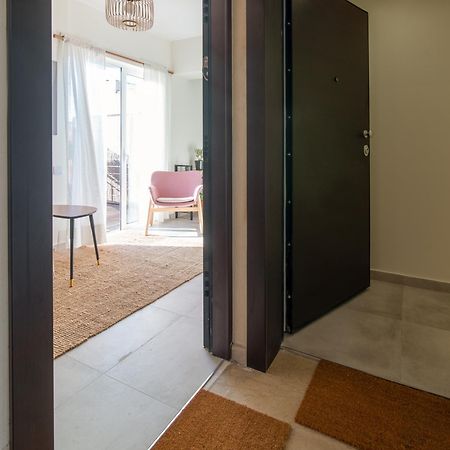 Cosy & Stylish 1-Bedroom Apartment In The Centre Афины Экстерьер фото